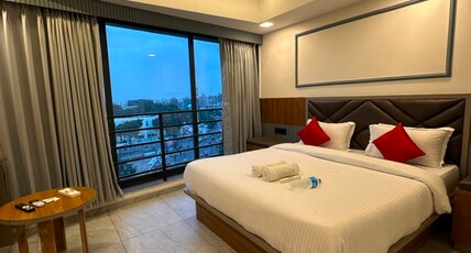 HOTEL HILL VIEW Room Type - Luxury Room With Lake View