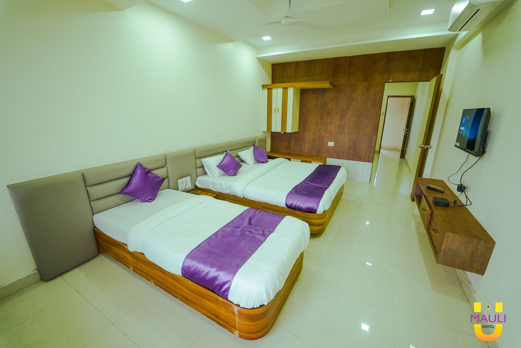 Mauli Hotel - Tap to explore photos