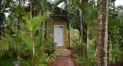 Bee's Coorg Backwater Homestay Room Type - Cottage 6
