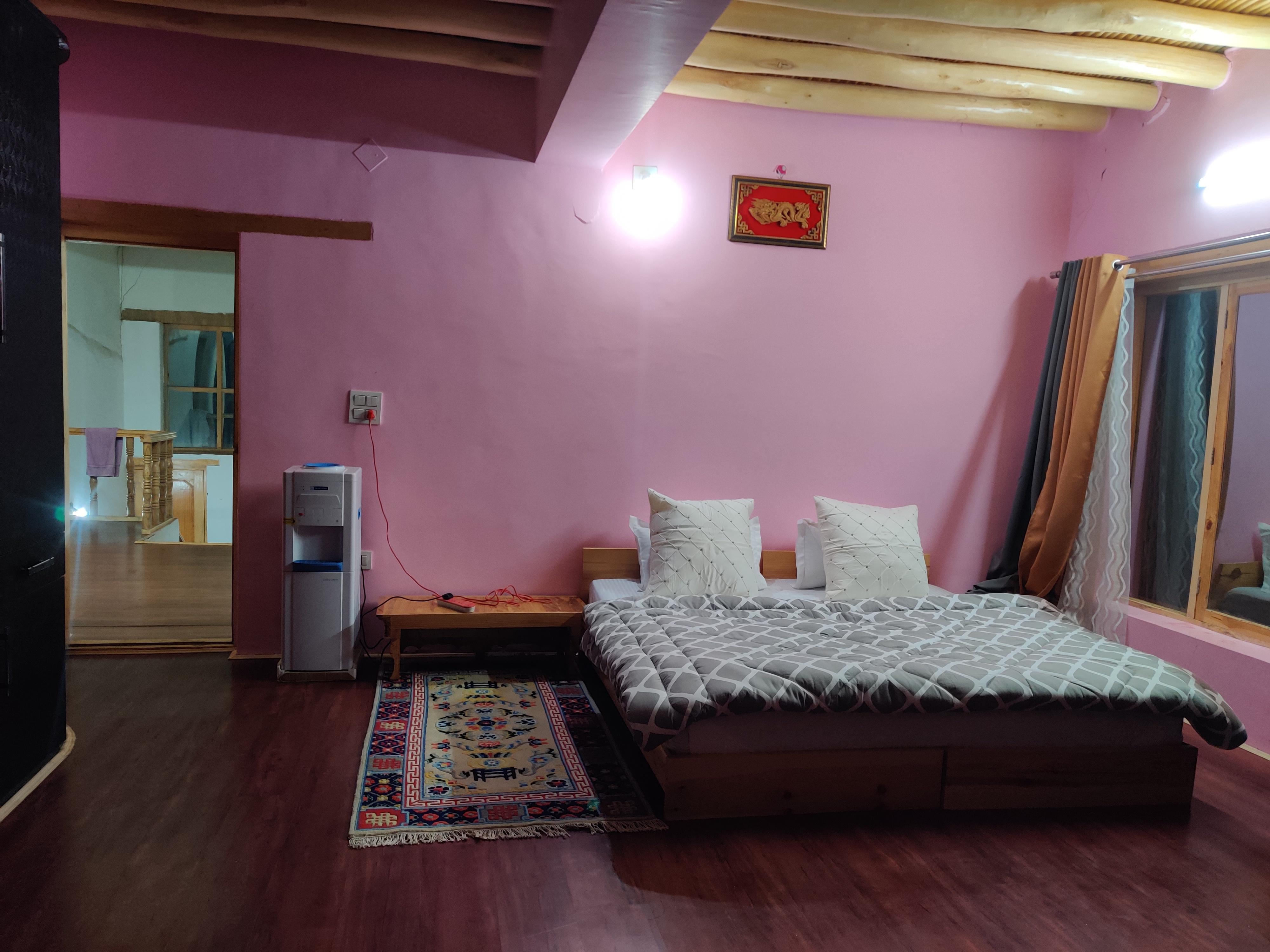 Togarpa Homestay - Tap to explore photos