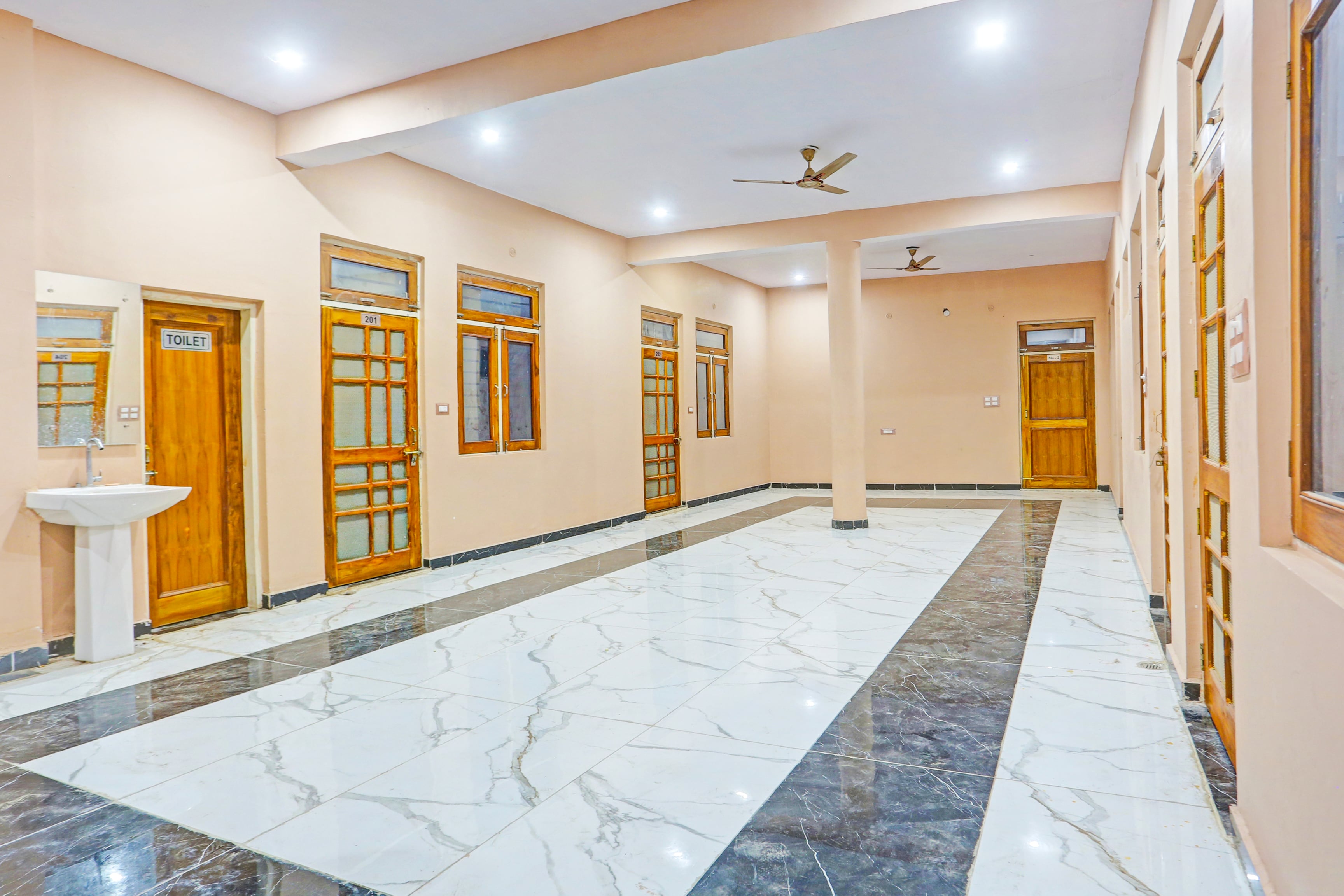 Main gallery