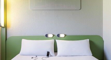 ibis budget Auch Room Type - DOUBLE - Room with a large bed for 2 people