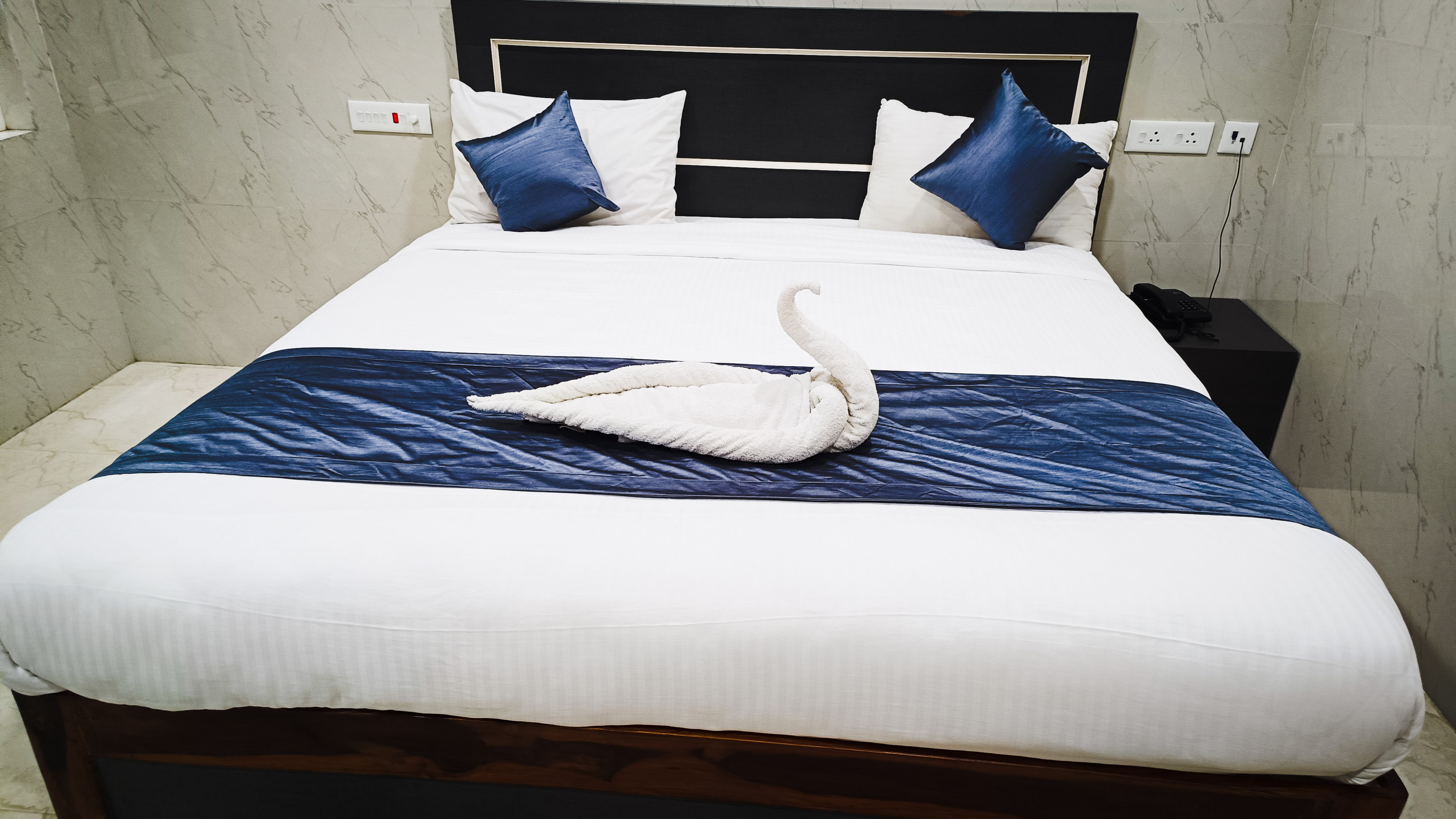 HOTEL DIVINE RAMESWARAM - Tap to explore photos