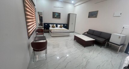 The Central Inn Room Type - Premium Cottage with Jacuzzi (403)