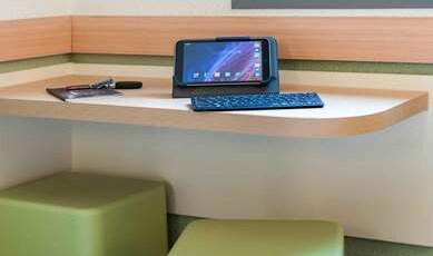 ibis budget Brussels South Ruisbroek Room Type - TRIPLE - room with a double bed and a single bunk bed ibis budget Brussels South Ruisbroek Room Type - TRIPLE - room with a double bed and a single bunk bed