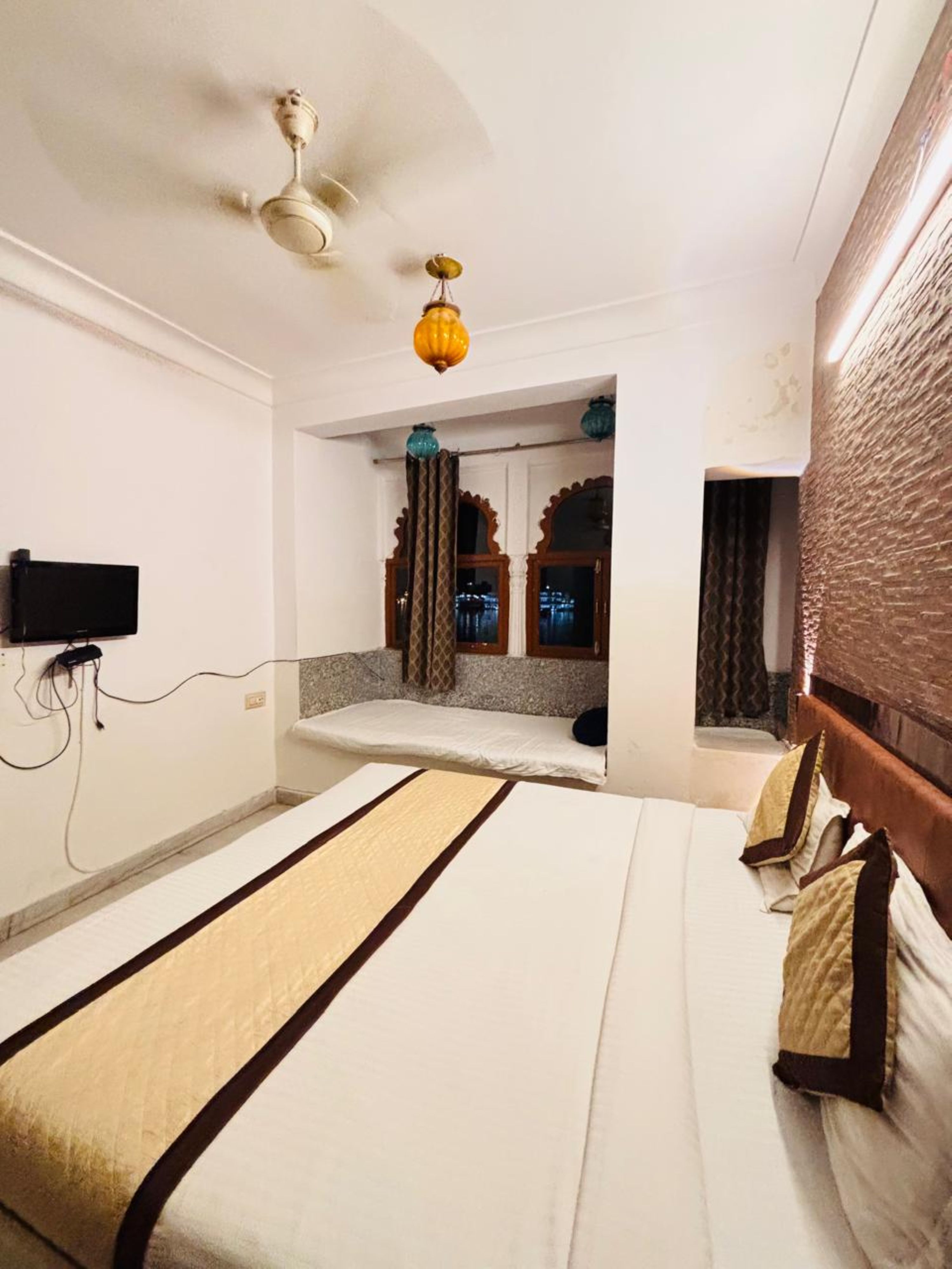 The Lake Haveli - Tap to explore photos