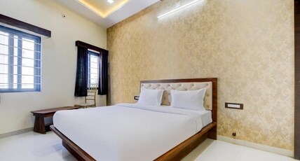 HOTEL SUN PALACE Room Type - DELUXE