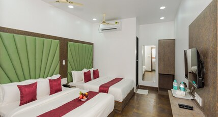 Hotel Zillion Executive - Near US Consulate, Bandra Kurla Complex (BKC), Mumbai Room Type - Family Suite Room