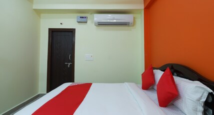 Hotel O S V Residency Room Type - Deluxe Hotel O S V Residency Room Type - Deluxe
