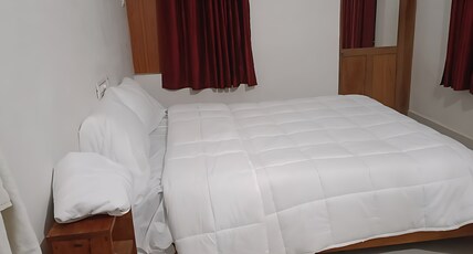 J   J Residential Homestay Room Type - Bedroom 2