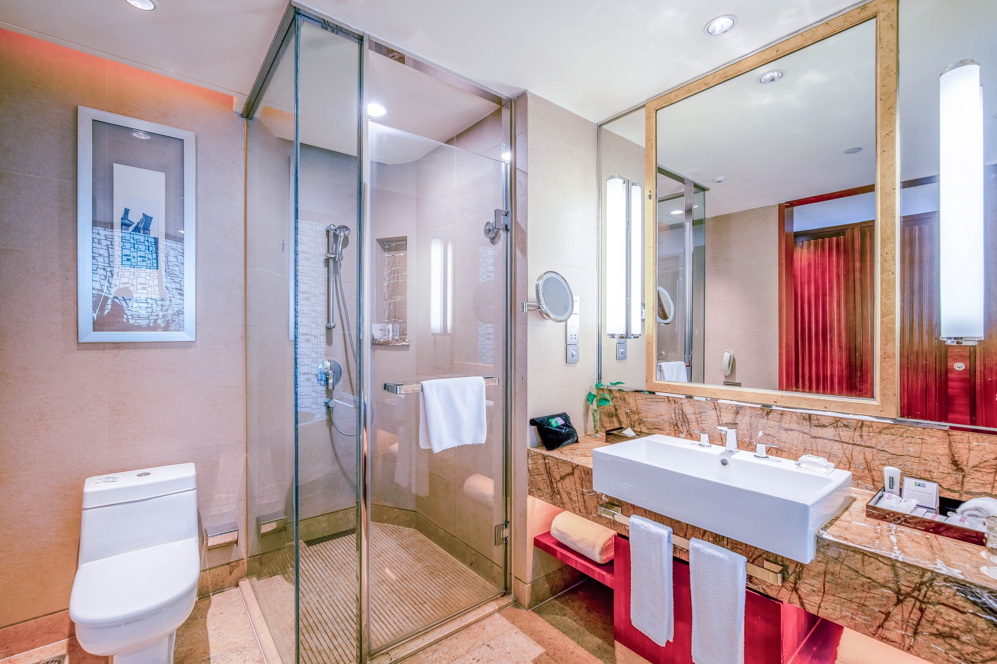 Holiday Inn Resort Chaohu Hot Spring - Tap to explore photos