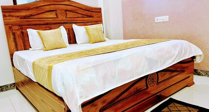 Awadh Hotel Room Type - Deluxe Room