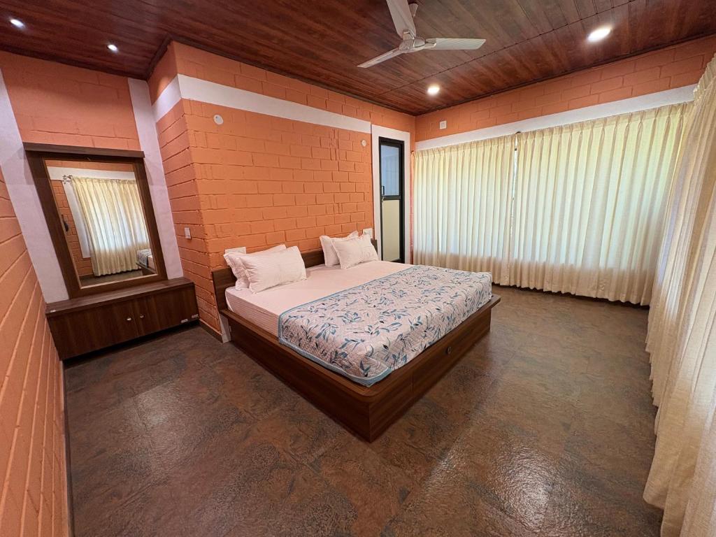 Haveli Holiday Home - Tap to explore photos