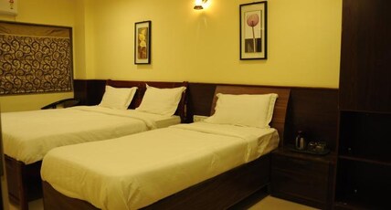 Hotel Seven Spice Room Type - Deluxe AC Room