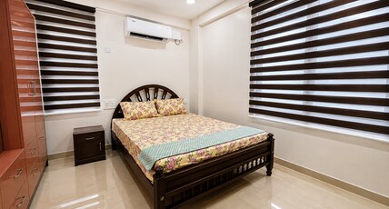Stayzone Haritham | Near Padmanabhaswamy Temple Room Type - Standard Double AC Room