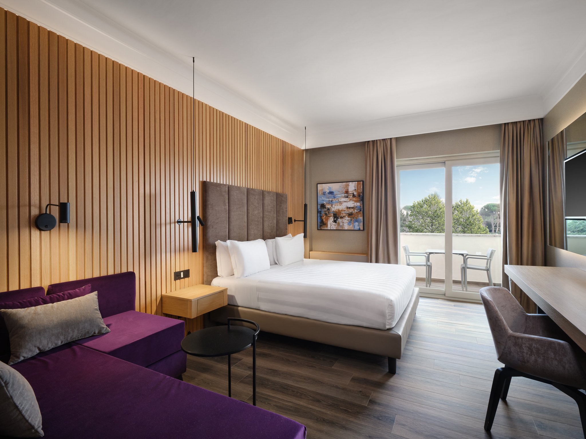 Crowne Plaza Rome-St. Peter's Hotel & Spa - Tap to explore photos