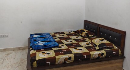 Ashutosh Palace Room Type - Double Bed