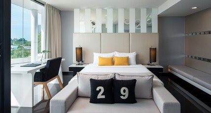 Tsix5 Hotel Room Type - Junior Suite
