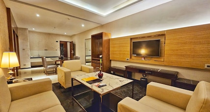 MERIDIAN BAY RESORT & SPA Room Type - Suite Room MERIDIAN BAY RESORT & SPA Room Type - Suite Room