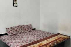 Prashar Homestay