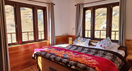 Zostel Rajgundha Room Type - Semi Deluxe Room