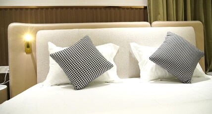 HAPPY PALACE Room Type - EXECTIVE ROOM