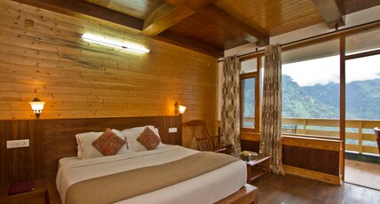 Vivaan - The Sun Rise Resort Room Type - Elegant Deluxe Room with Balcony