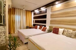 Noor Stay | Near Kashi Vishwanath Temple