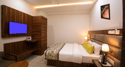 Hotel Narayanam Room Type - Royal Room