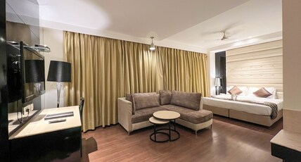 Hotel Mandarin Room Type - Mandarin Suite