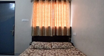 Krushna Guest House Room Type - AC 1