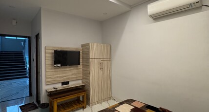 Celebration Banquets & Hotel Room Type - Deluxe King Bed Room with City View