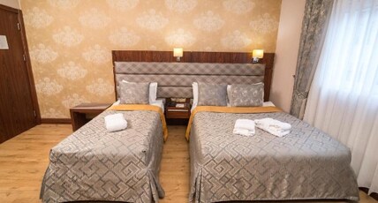 MidMar Deluxe Hotel Room Type - Deluxe Suite with Spa Bath MidMar Deluxe Hotel Room Type - Deluxe Suite with Spa Bath