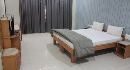 Royal Palace Hotel Room Type - Deluxe