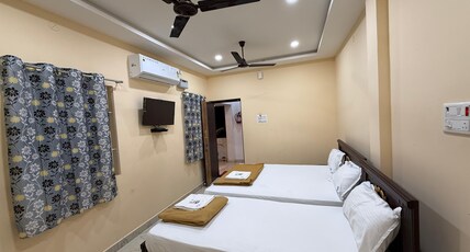 Rishi Residency Room Type - Triple bed in 2nd Floor without lift