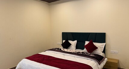 The Alaknanda -500 Mtrs From Temple Room Type - Deluxe Double Room