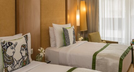 The Park Chennai Room Type - Deluxe Room with Twin Beds