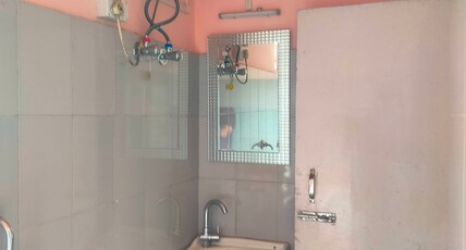 Hotel 9 Atop - 5 mins to MG Marg Room Type - Premium Family Inter connected Room
