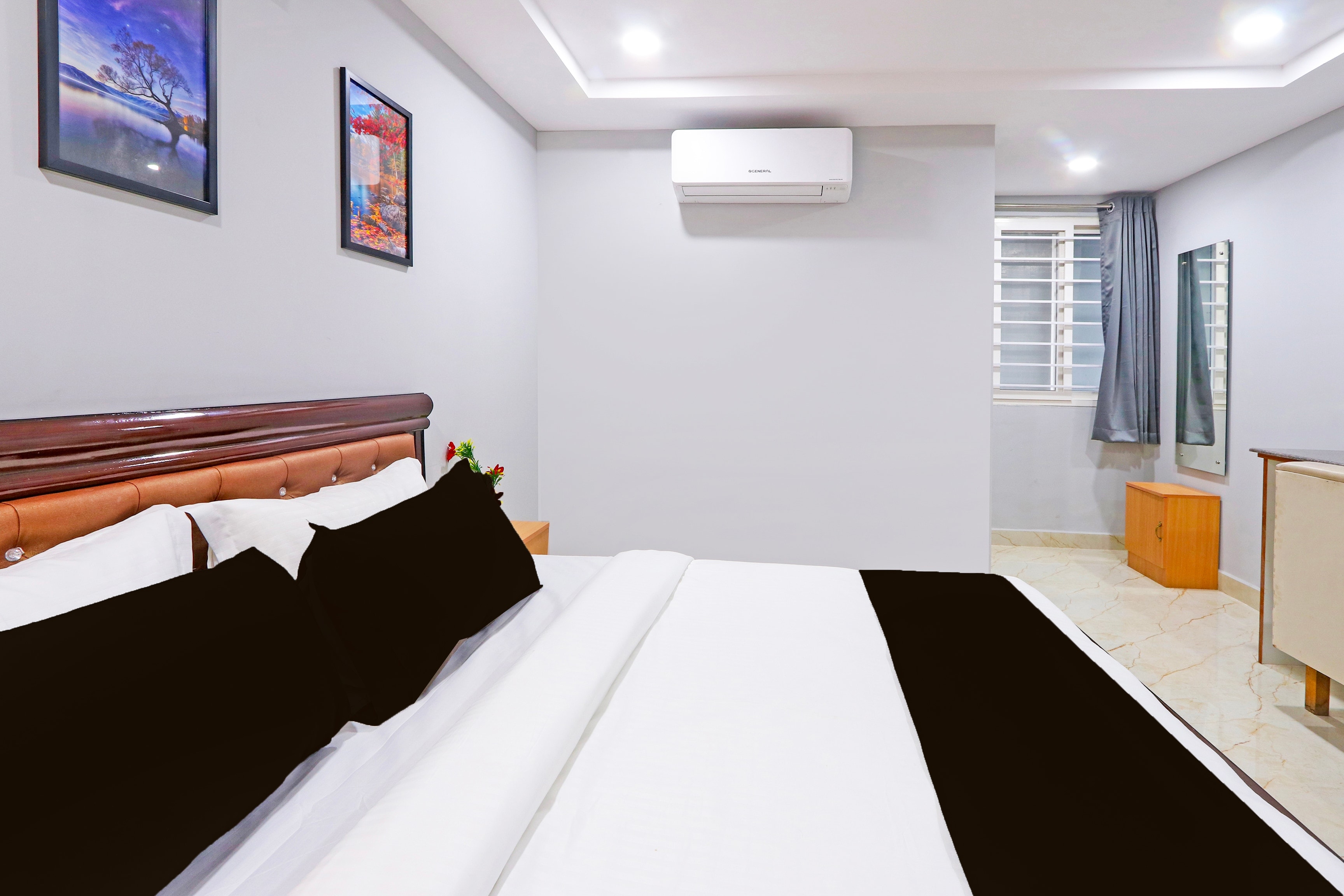 Townhouse QUALIA ELITE S R NAGAR - Tap to explore photos