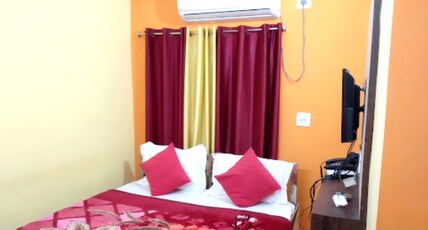 Trinayani Stay 3 min walk from Tarapith Temple Room Type - Standard Room NON AC