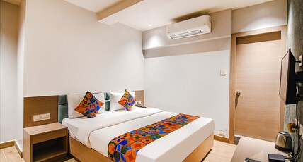 FabHotel Sivalika Inn Room Type - Deluxe Room