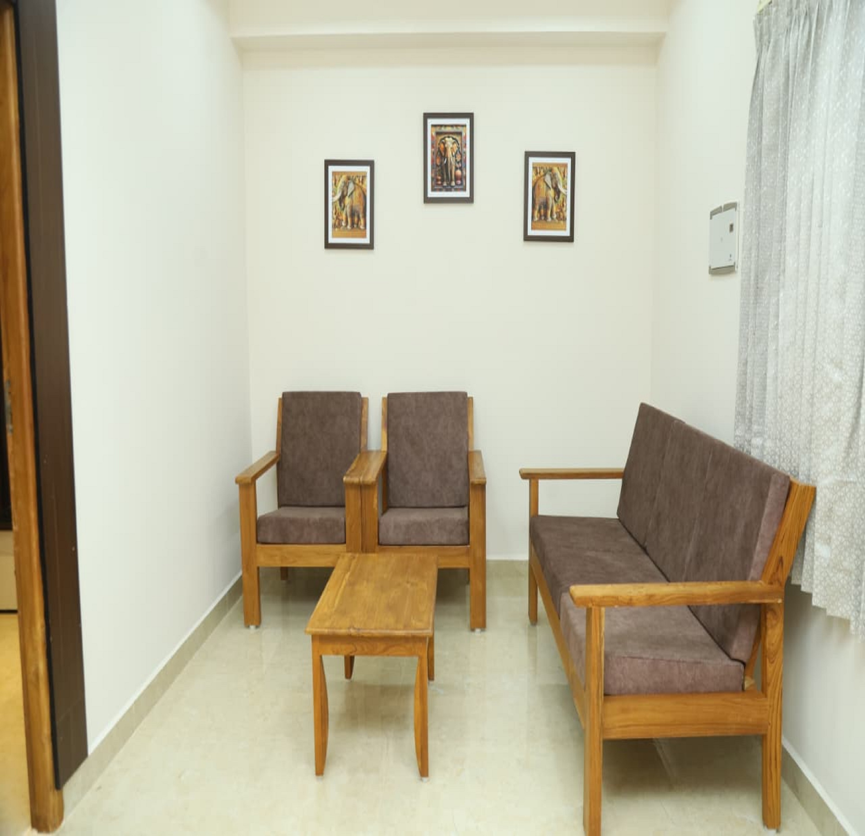 SKHomeStay - Mayiladuthurai - Tap to explore photos