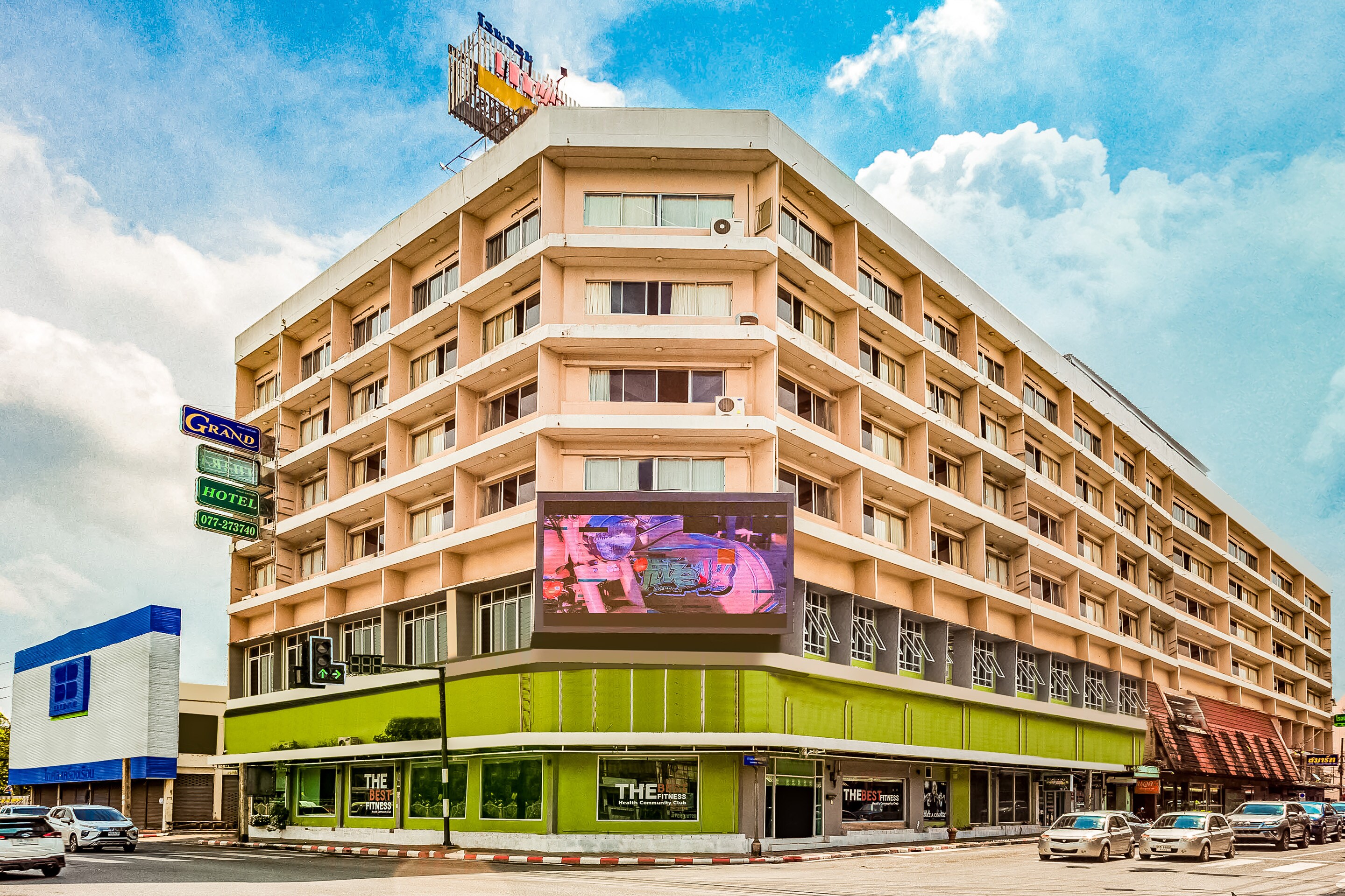 OYO 441 Grand Thara Hotel - Tap to explore photos