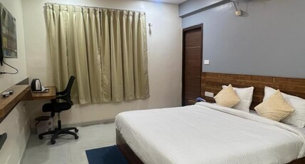 PRIME BEACH HOTEL - VIZAG Room Type - Luxury Room