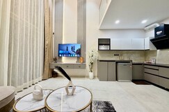Cloud Stays || Loft Duplex