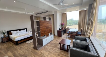 Finns Weaver Resort Room Type - Brahmaputra Family Suite (With Bath TUB and Smart TV)