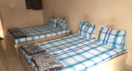 VRP Guest House Room Type - att-bath four bed family room