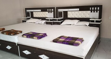 Omji Ashram - Ramayanam Room Type - Deluxe Family Room 