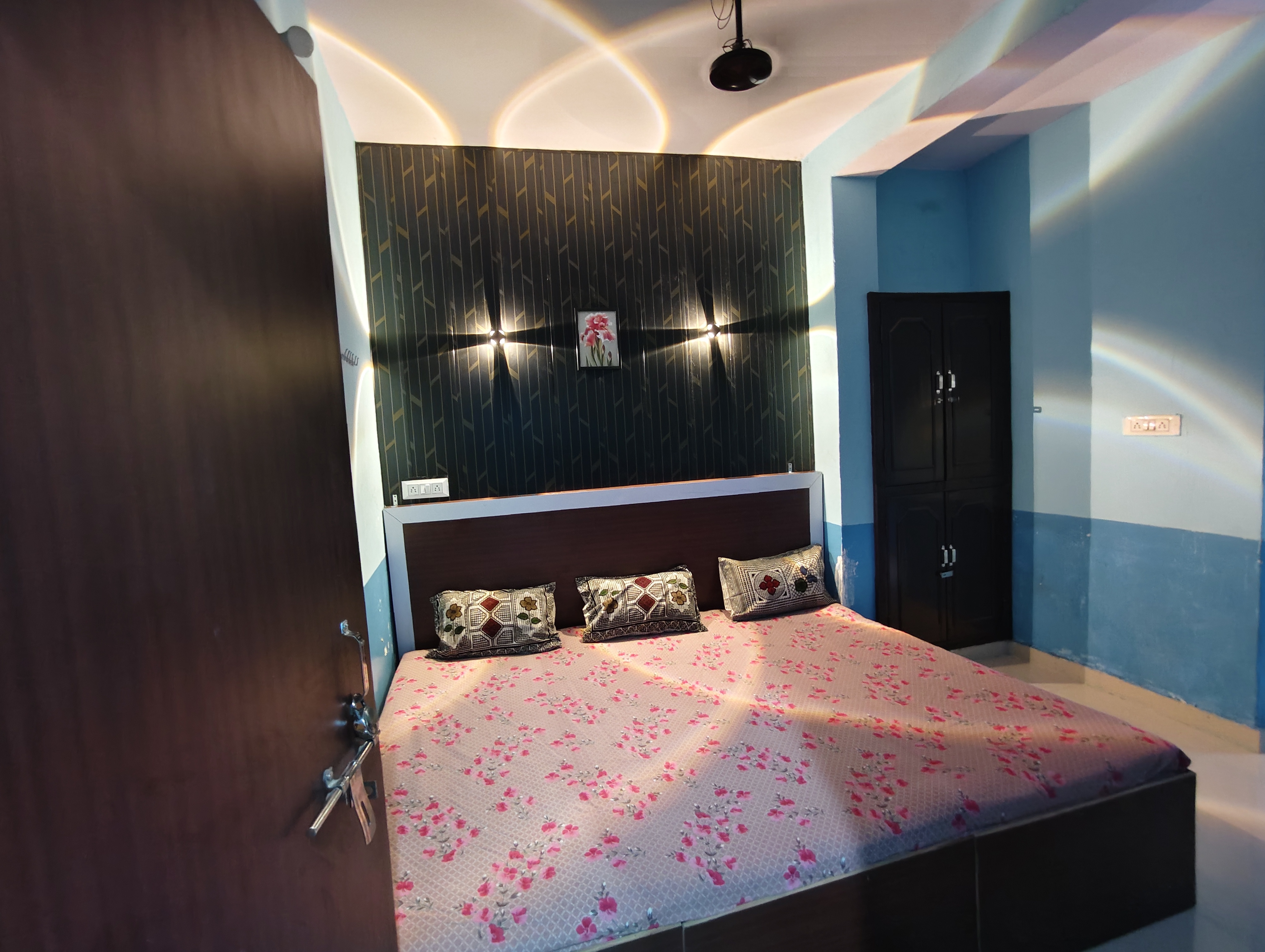 Vishwanatham homestay - Tap to explore photos