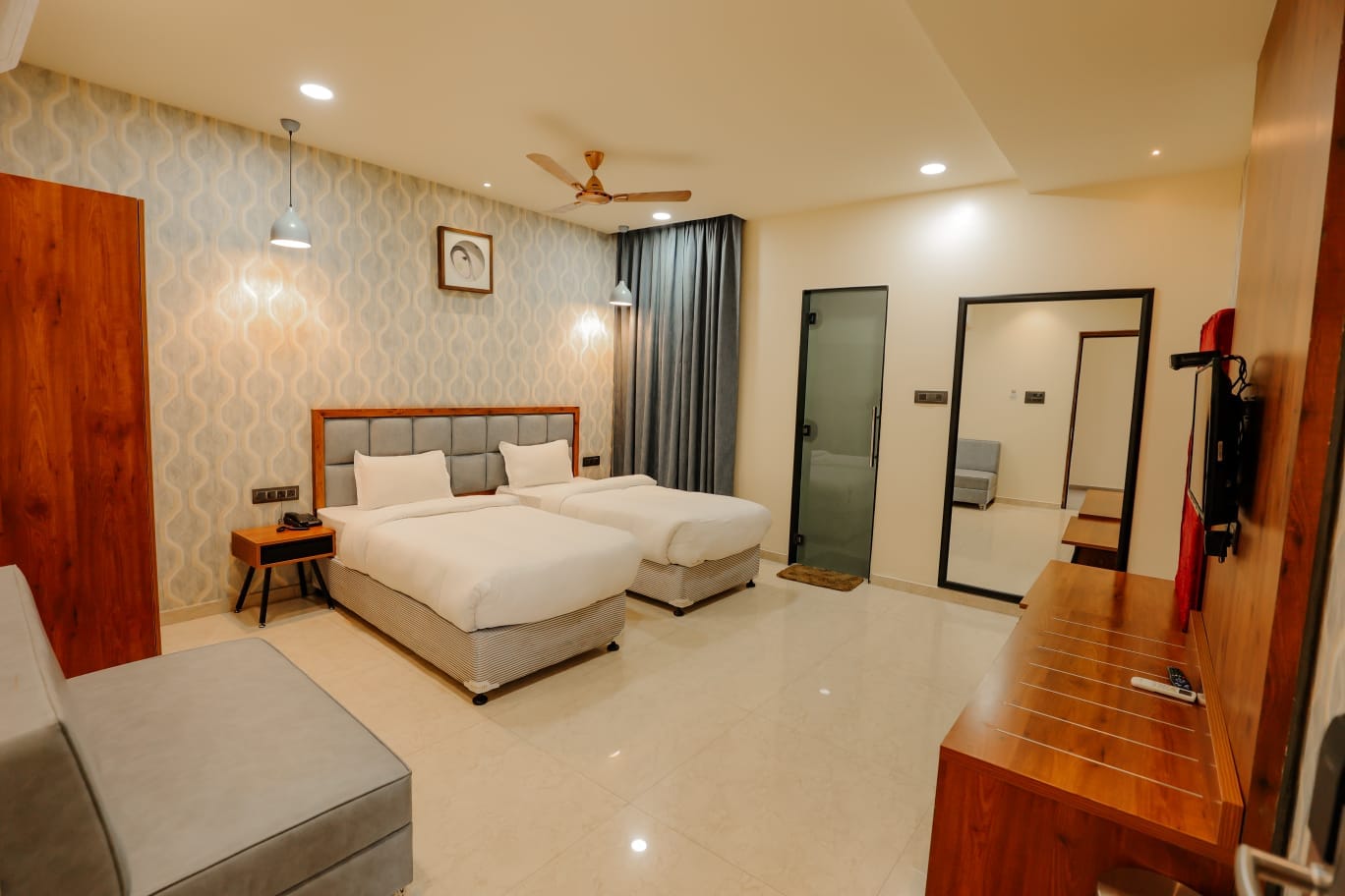 Jashn Resort - Tap to explore photos